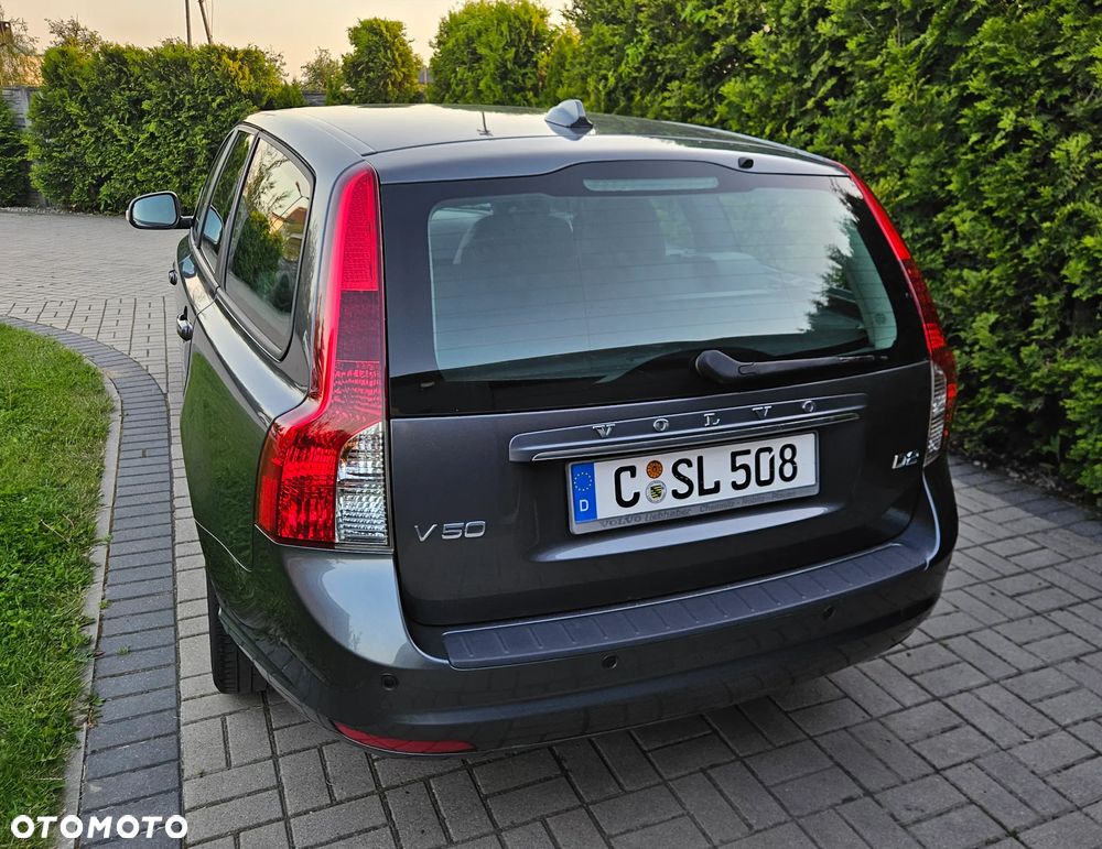 Volvo V50 DPF D2 Summum - 12