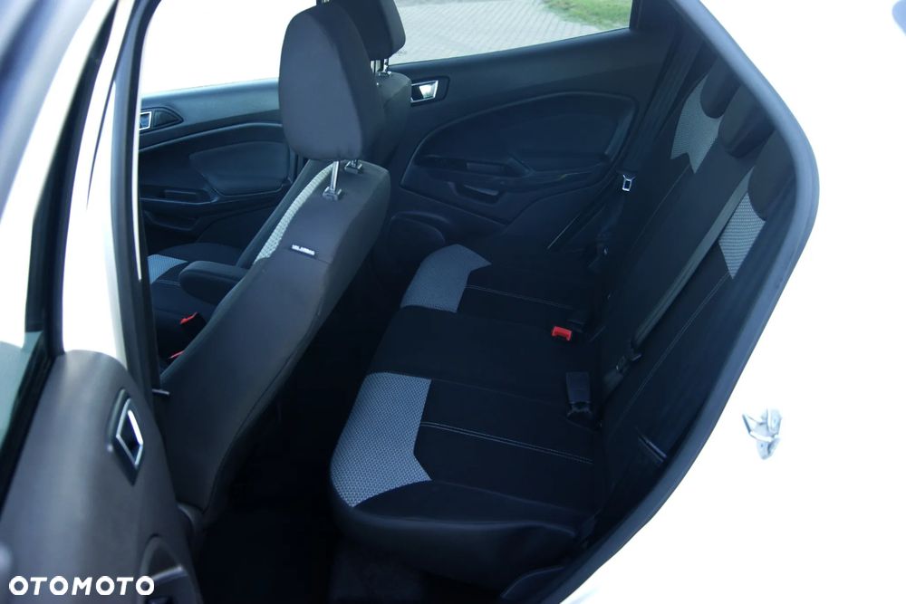 Ford EcoSport 1.0 EcoBoost TREND - 24