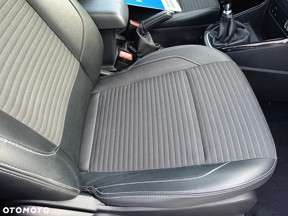 Ford EcoSport - 29