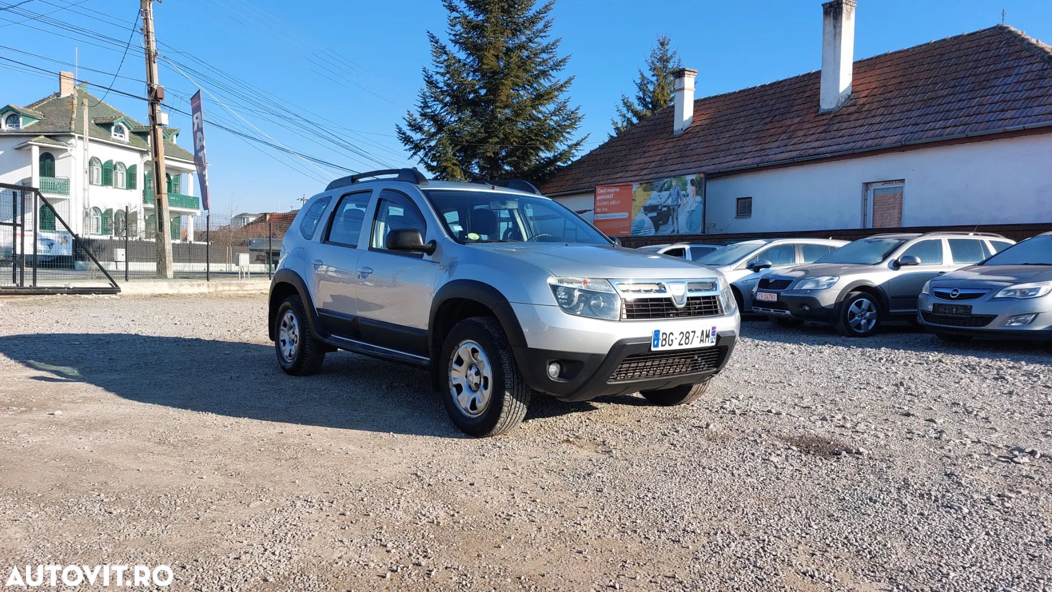Dacia Duster 1.5 dCi 4x4 Laureate - 1