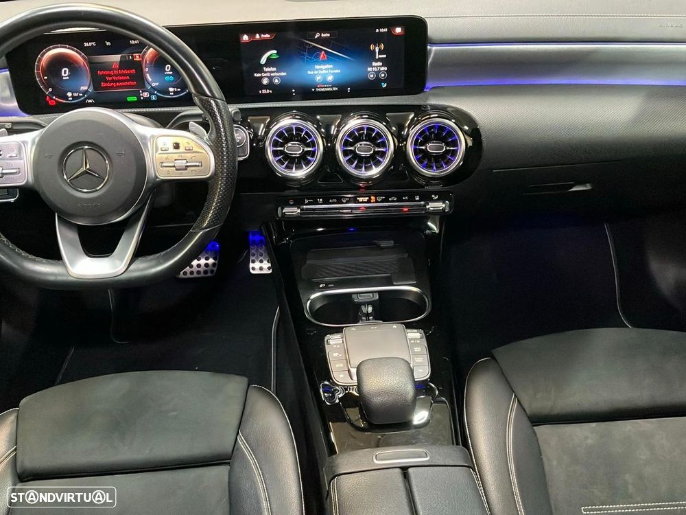 Mercedes-Benz A 250 - 11