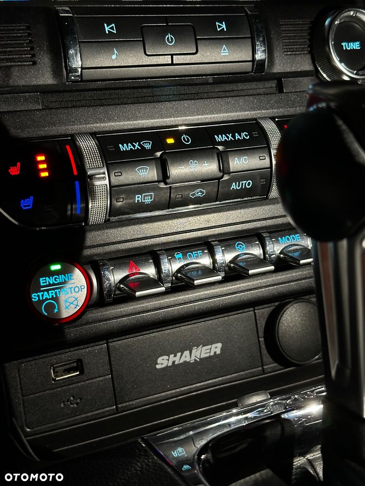 Ford Mustang 2.3 EcoBoost - 25