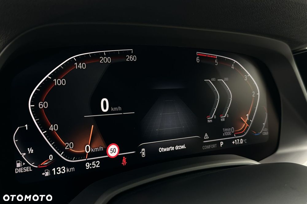 BMW X5 xDrive25d - 29