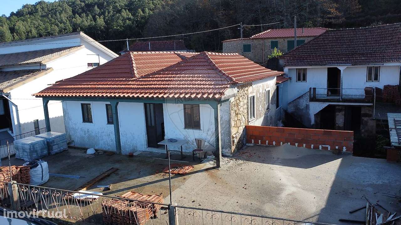 Moradia T1 para venda - Grande imagem: 3/35