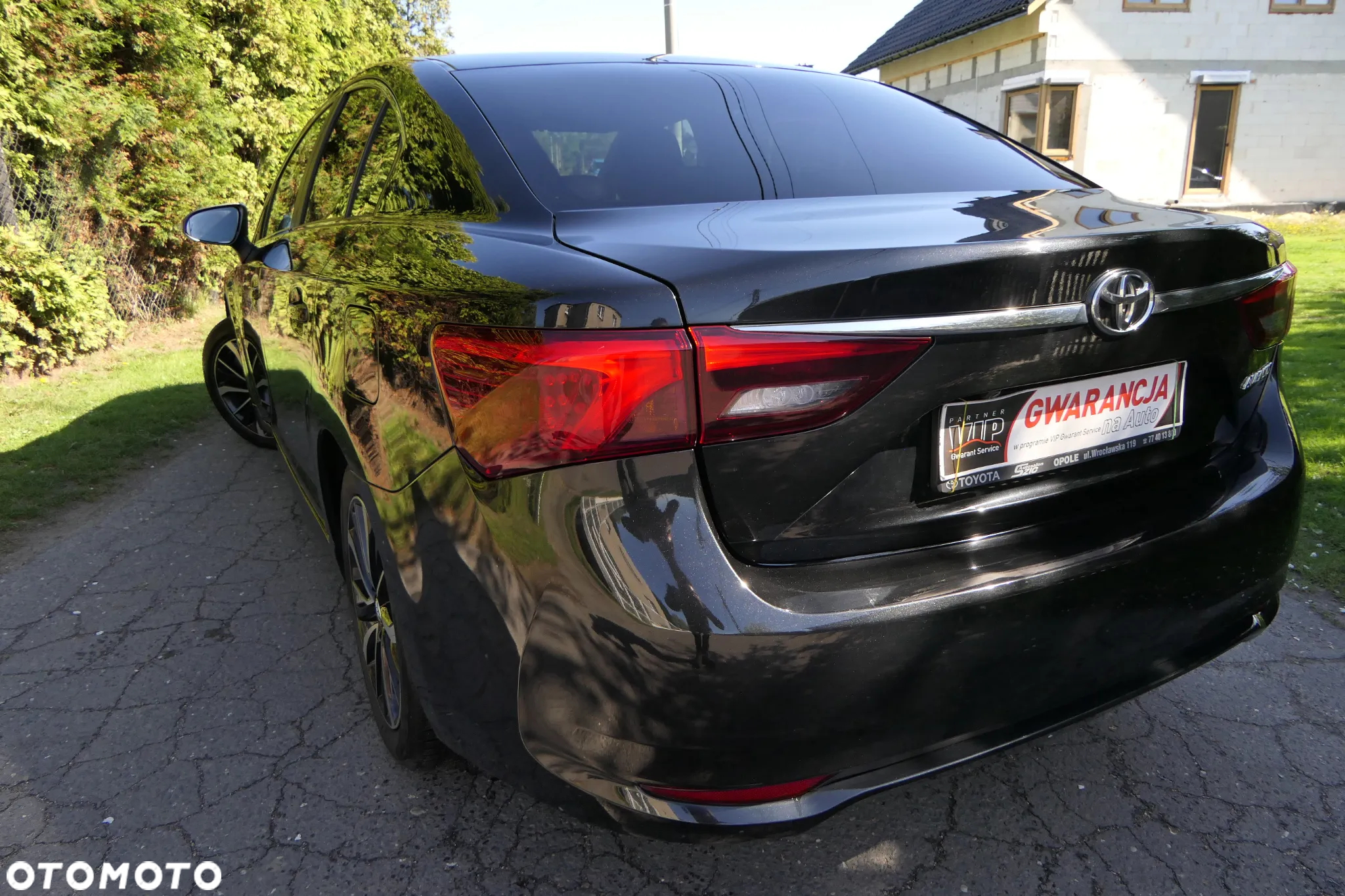 Toyota Avensis 2.0 D-4D Prestige - 11