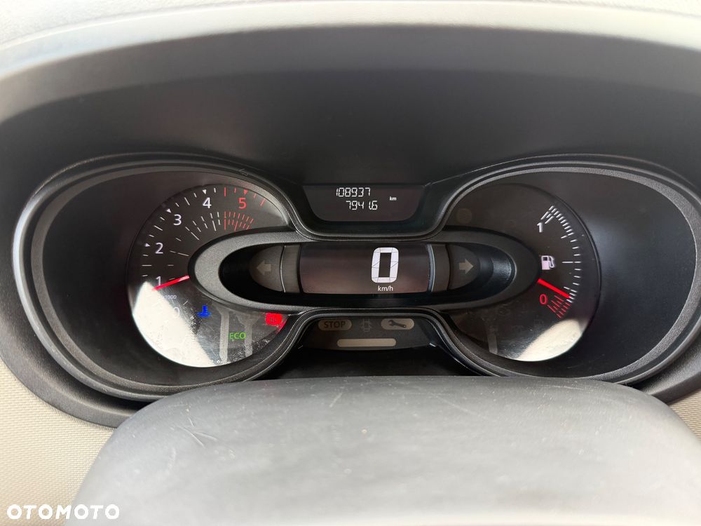Renault Trafic - 20