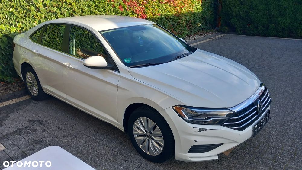 Volkswagen Jetta - 14