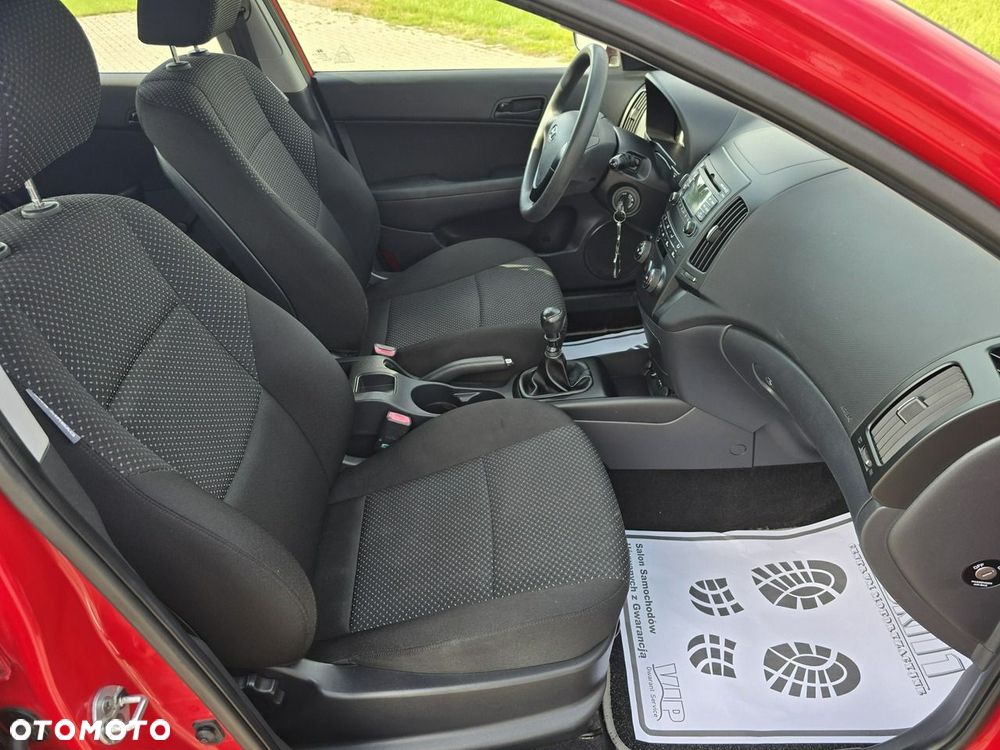 Hyundai i30 - 23