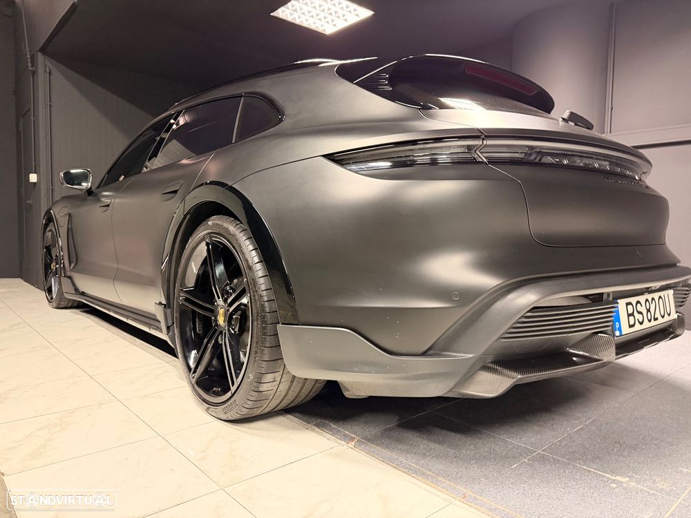 Porsche Taycan Cross Turismo Turbo S - 13