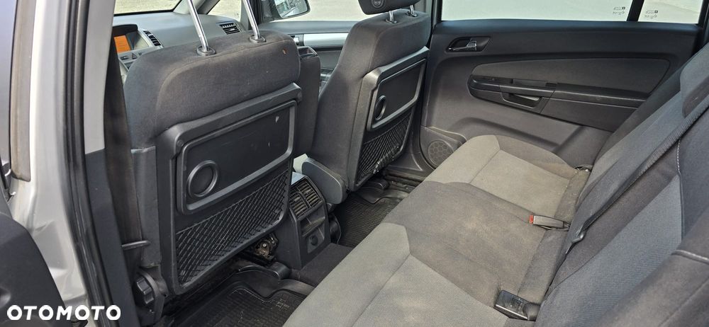 Opel Zafira 1.9 CDTI Cosmo - 7