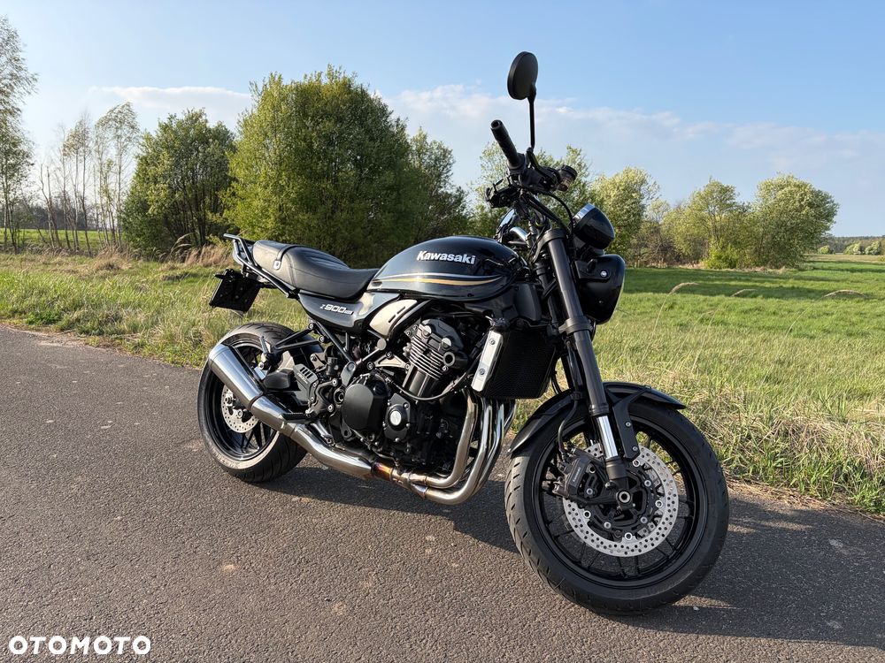 Kawasaki Z 900 RS - 1
