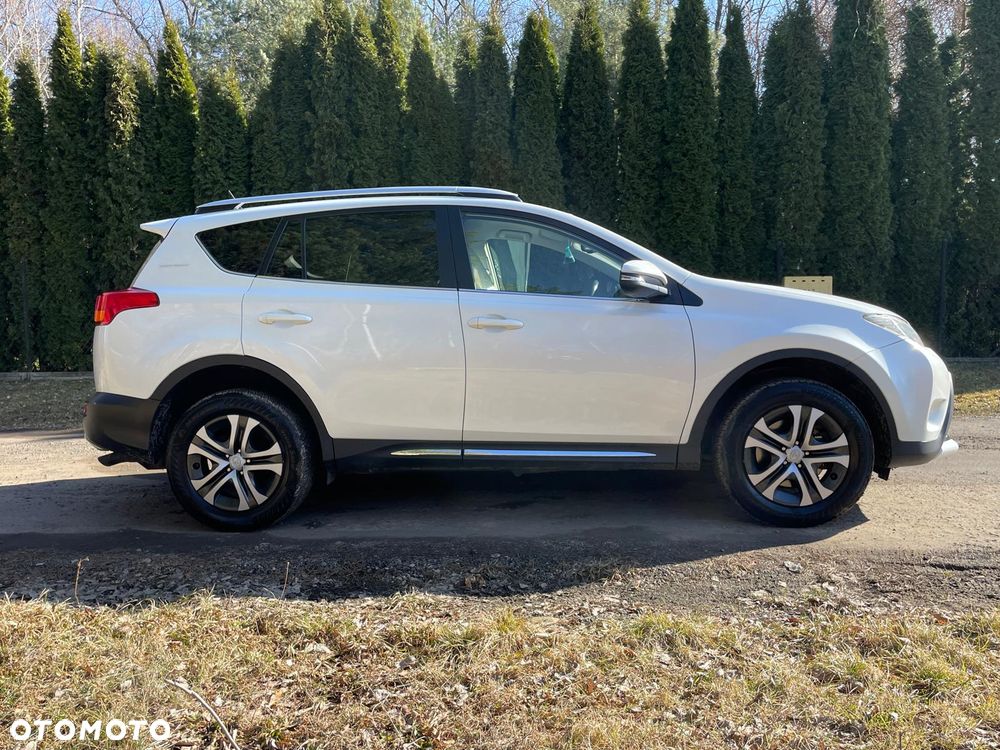 Toyota RAV4 - 22