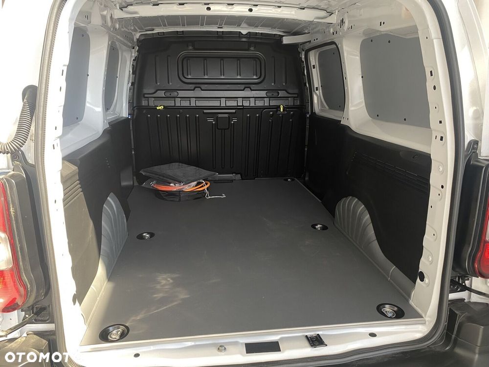 Toyota Proace City - 11