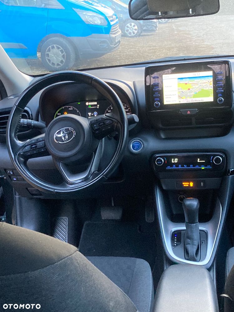 Toyota Yaris 1.5 Premium CVT - 6