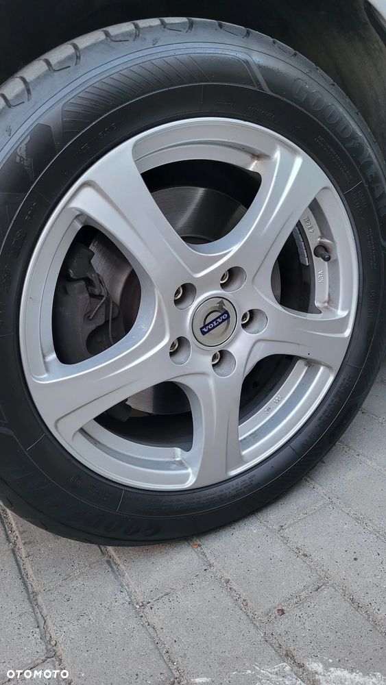Volvo S40 2.0D Momentum - 13