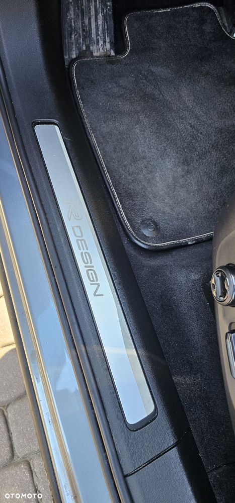 Volvo XC 60 T6 AWD R-Design - 11