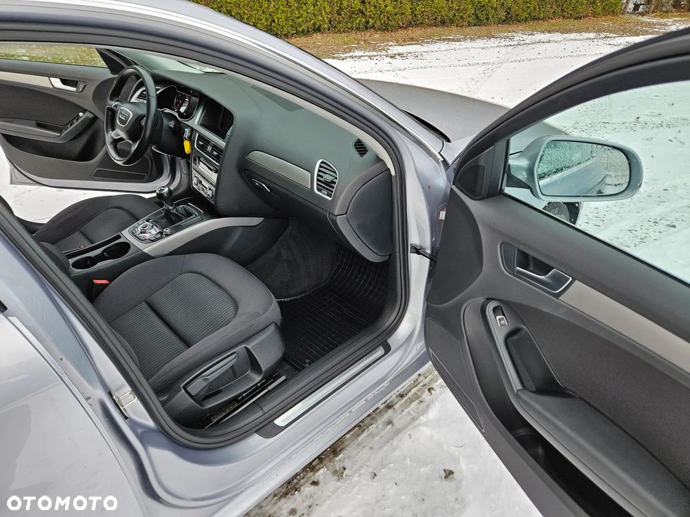 Audi A4 Avant 2.0 TDI DPF Ambition - 9