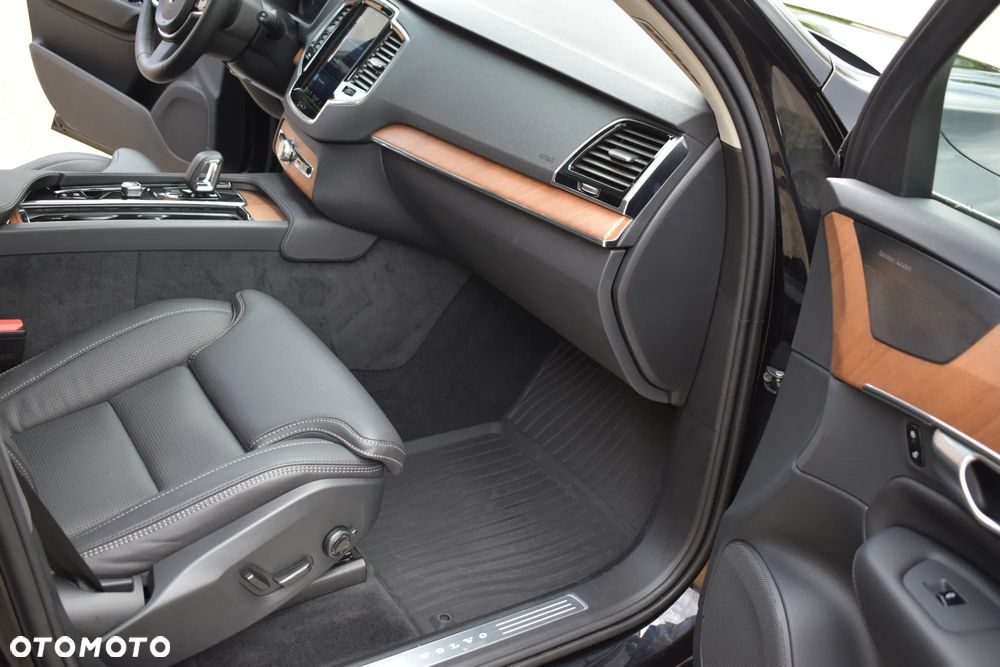 Volvo XC 90 T6 AWD Geartronic Inscription - 22
