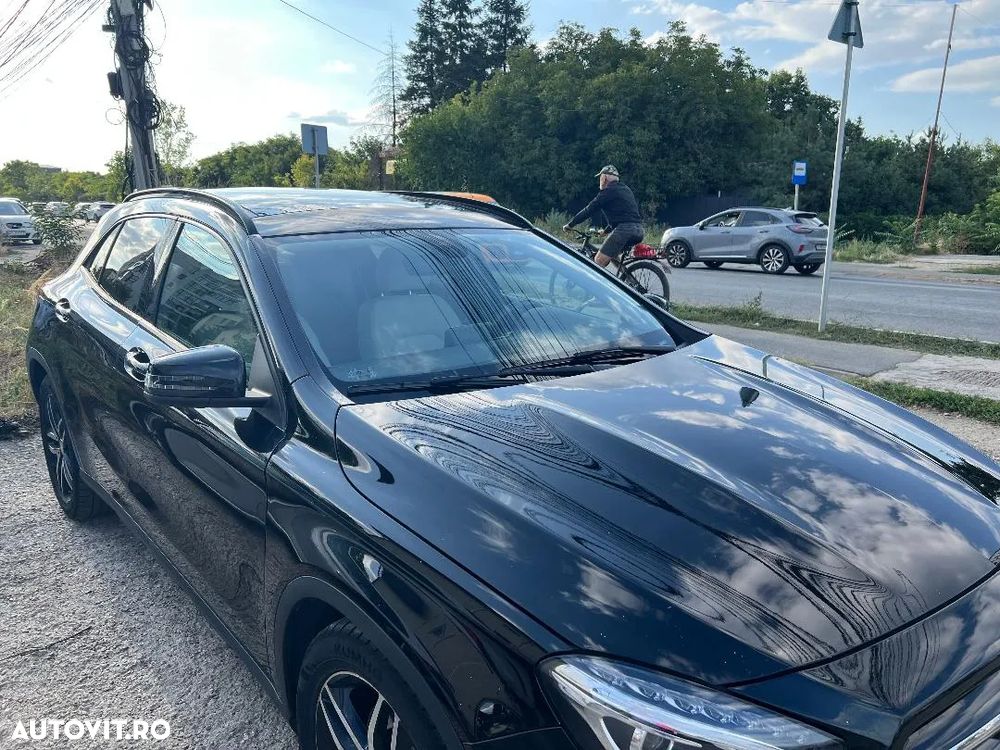 Mercedes-Benz GLA 250 4MATIC Aut. - 2