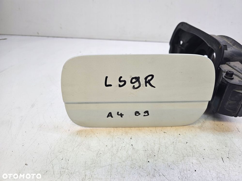 KLAPKA WLEWU PALIWA AUDI A4 B9 8W0809906A LS9R - 2