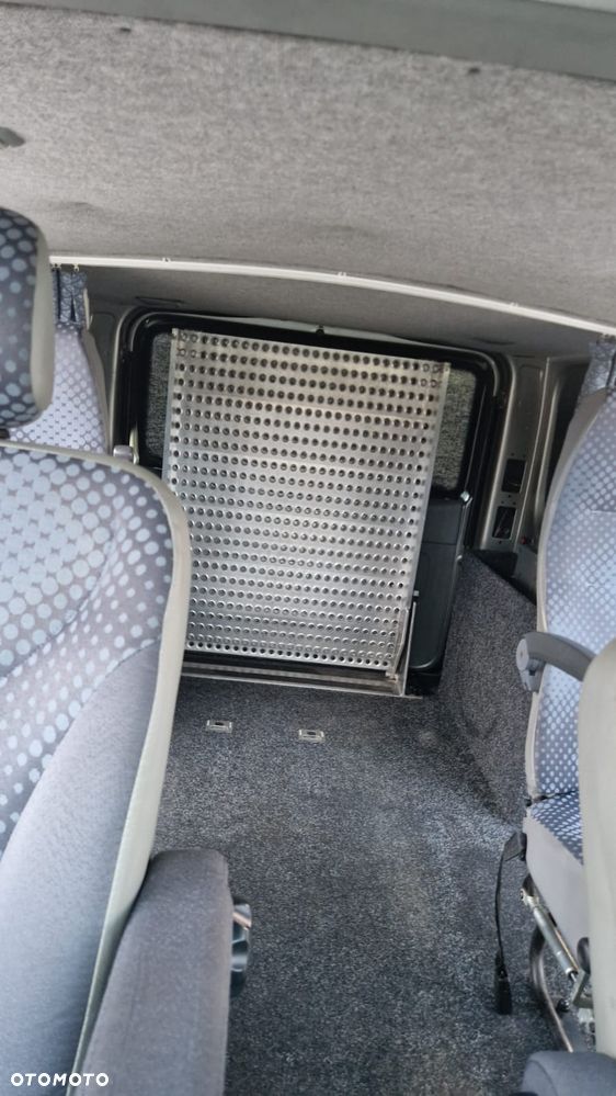 Renault Trafic - 13