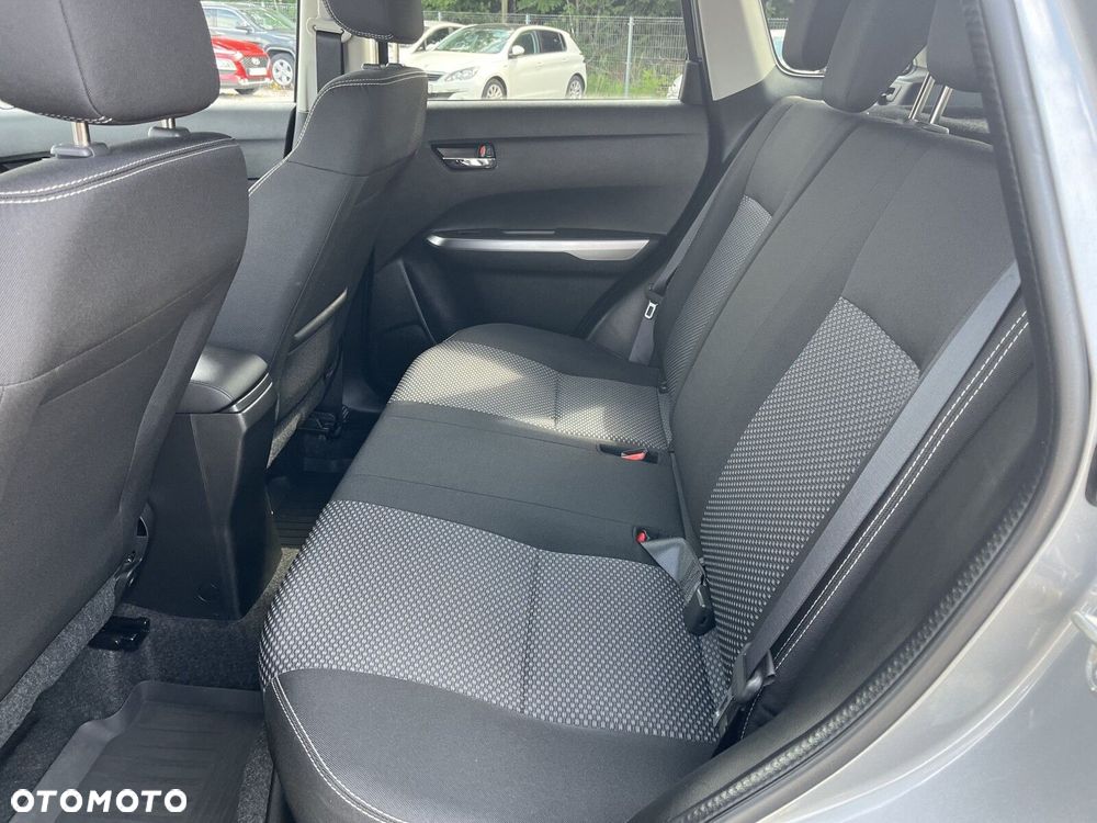 Suzuki Vitara - 17