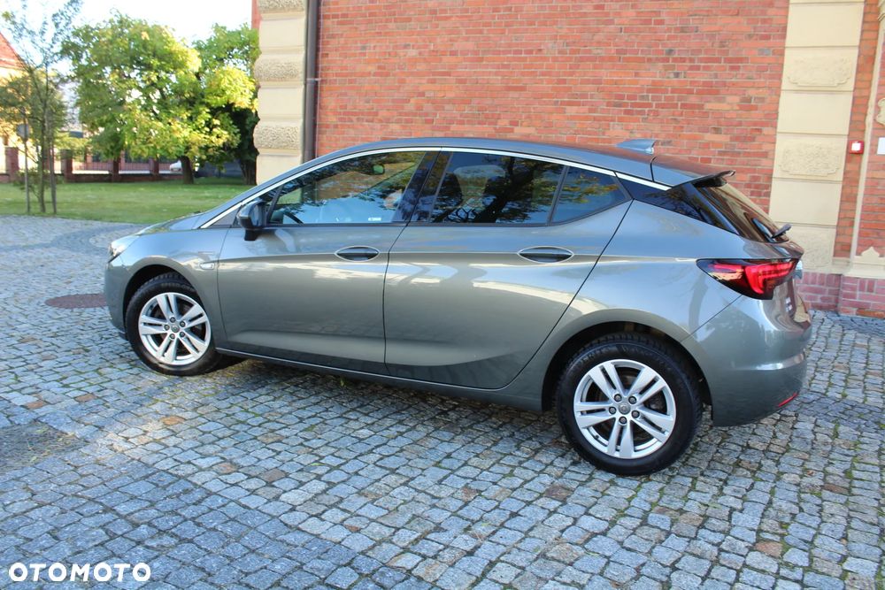 Opel Astra - 10