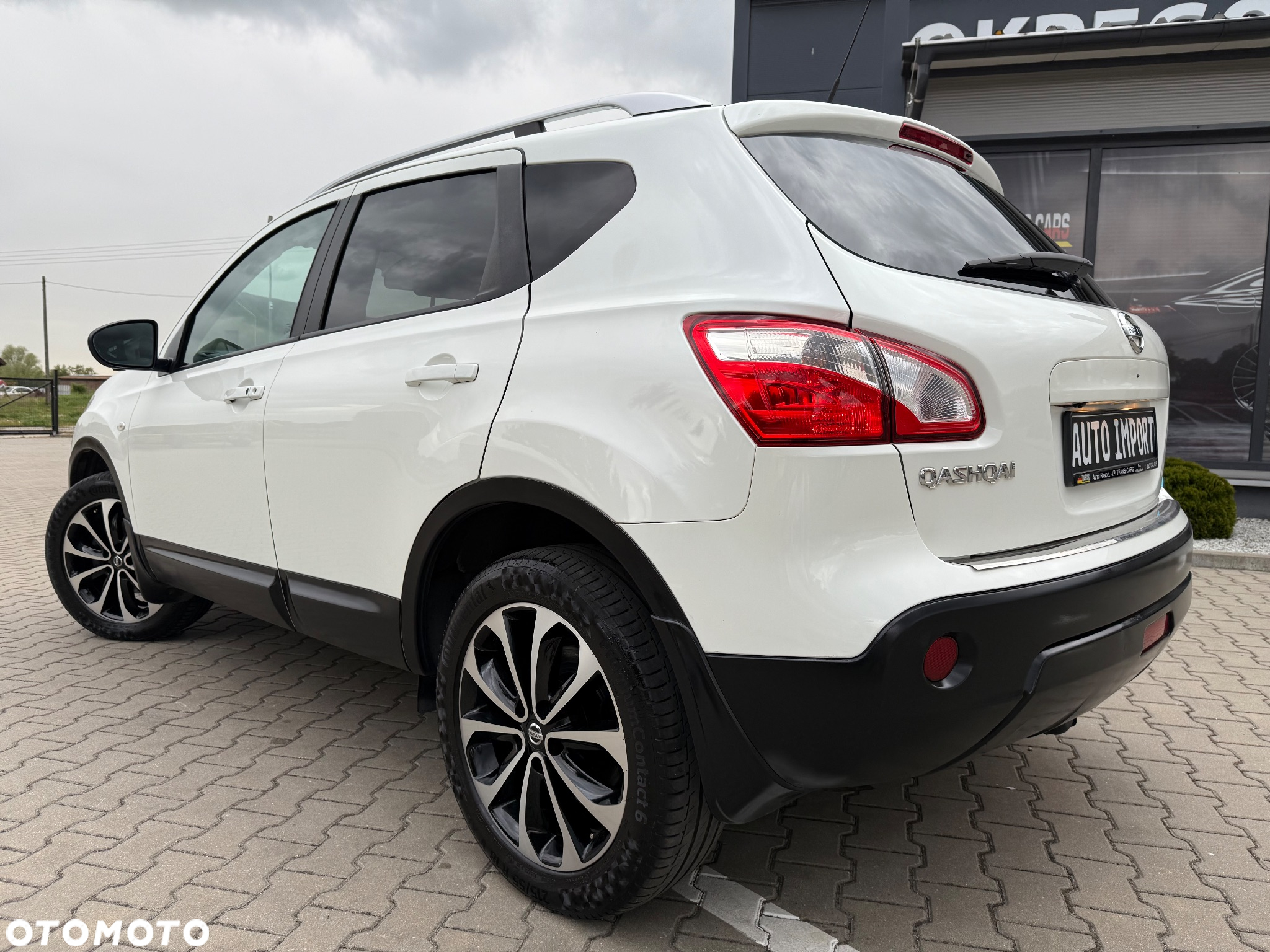 Nissan Qashqai 1.6 dCi TEKNA - 4