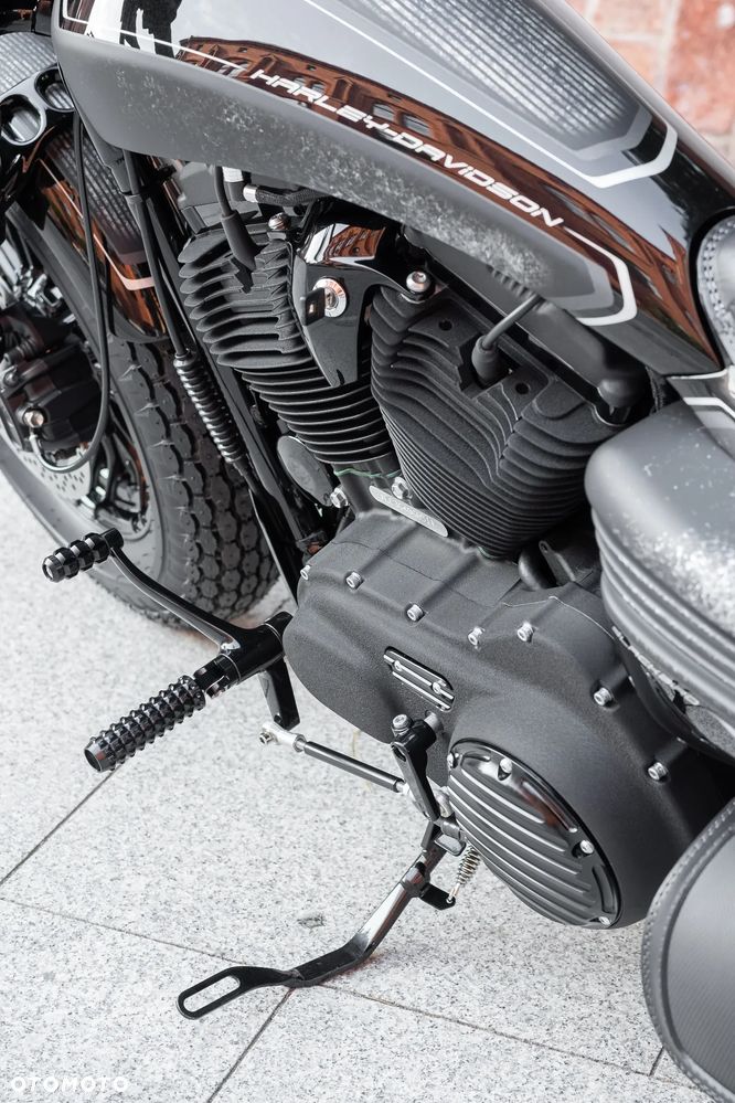 Harley-Davidson Sportster Forty-Eight - 24