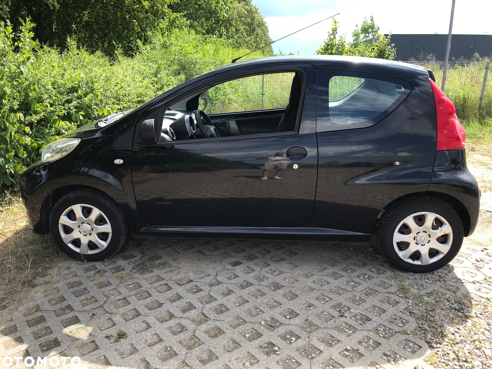 Peugeot 107 1.0 Active - 8