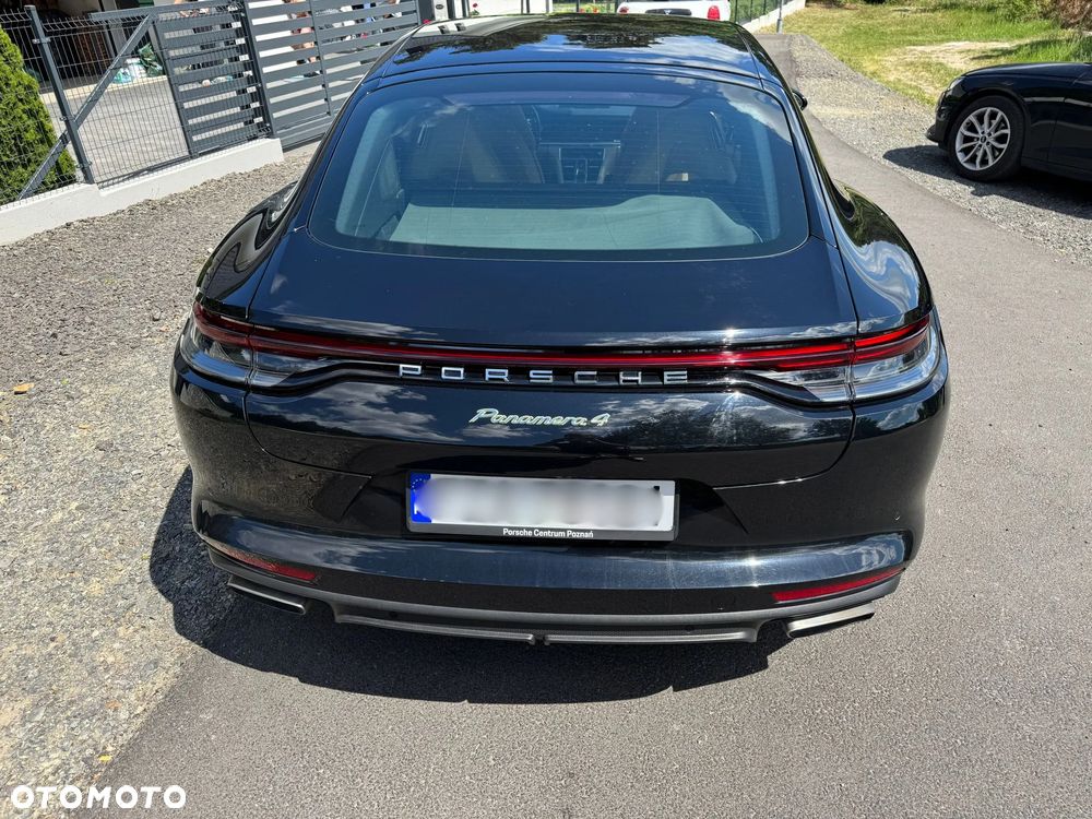 Porsche Panamera 4 E-Hybrid - 6