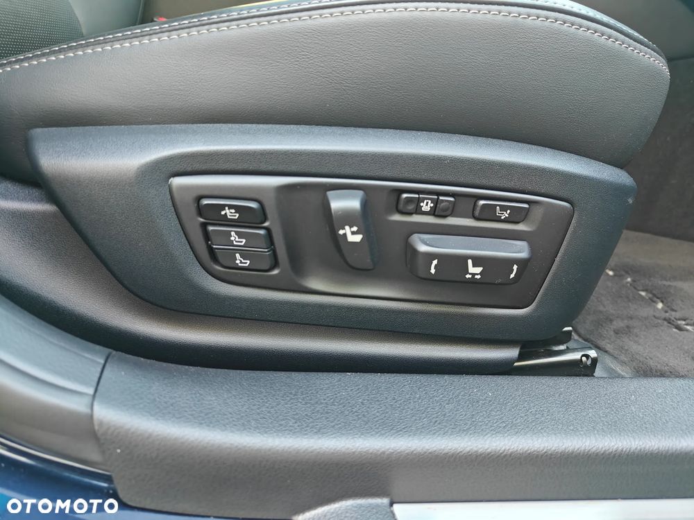 Lexus GS 450h Prestige + - 12