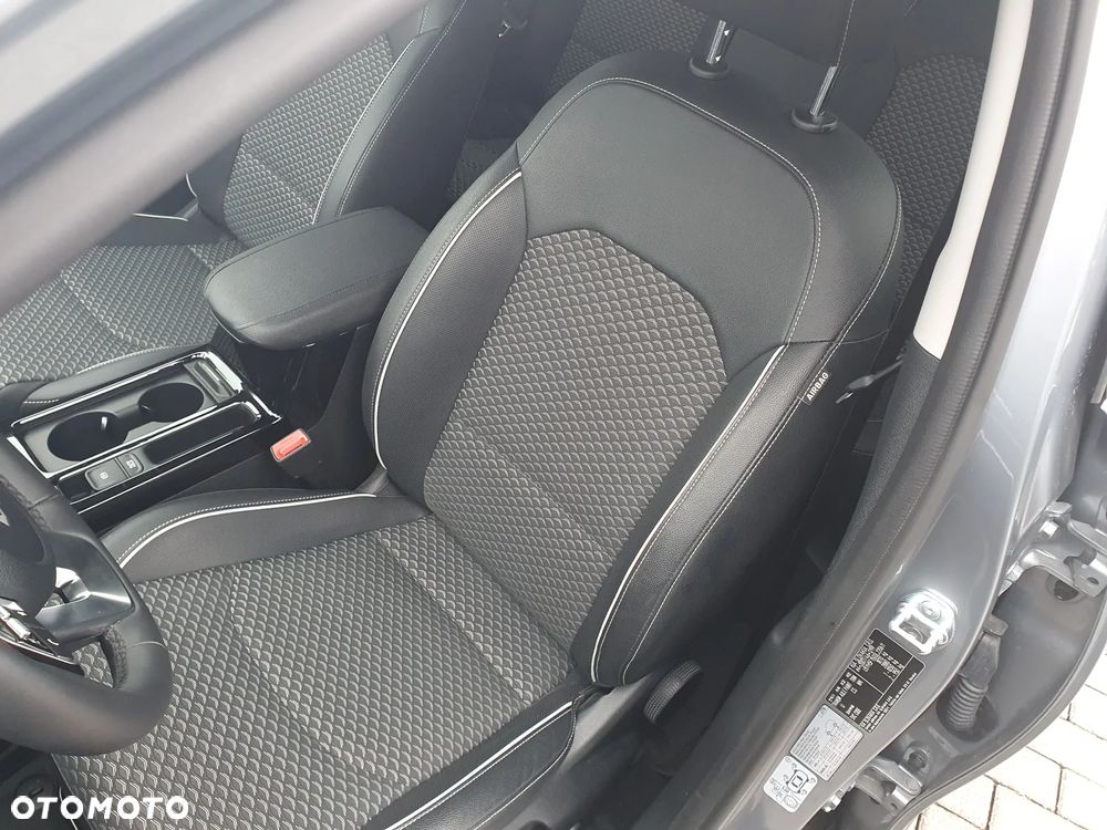 Kia XCeed 1.5 T-GDI L DCT - 7