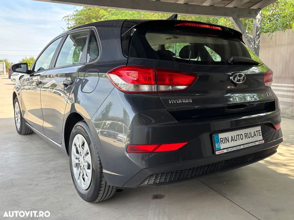Hyundai i30 1.5 110CP M/T Comfort - 6