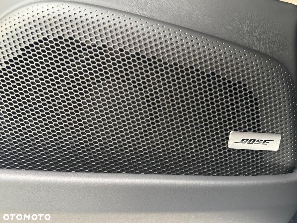 Porsche Panamera 4 - 11