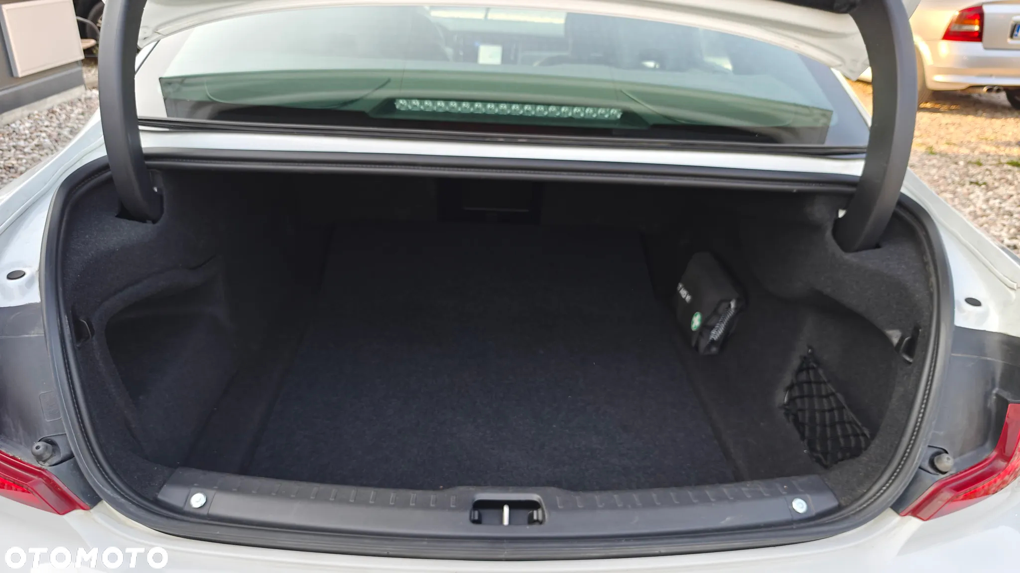 Volvo S90 D4 Geartronic R Design - 33