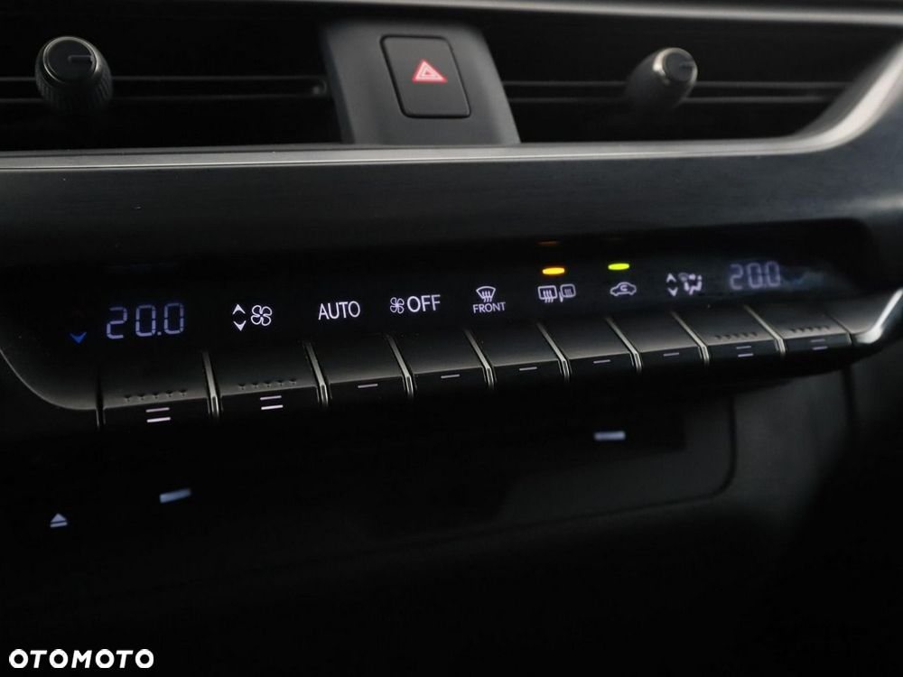 Lexus UX 250h Executive Line - 27