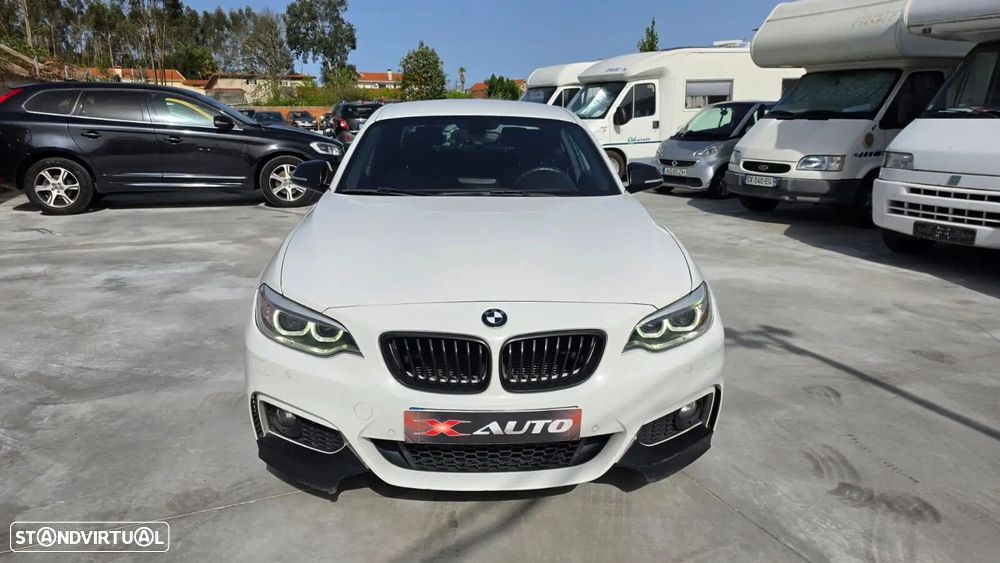 BMW 220 d Coupe Pack M - 4