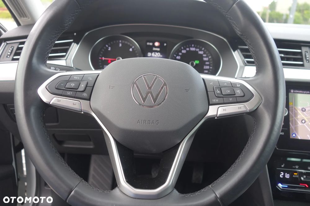 Volkswagen Passat 2.0 TDI EVO Business DSG - 18