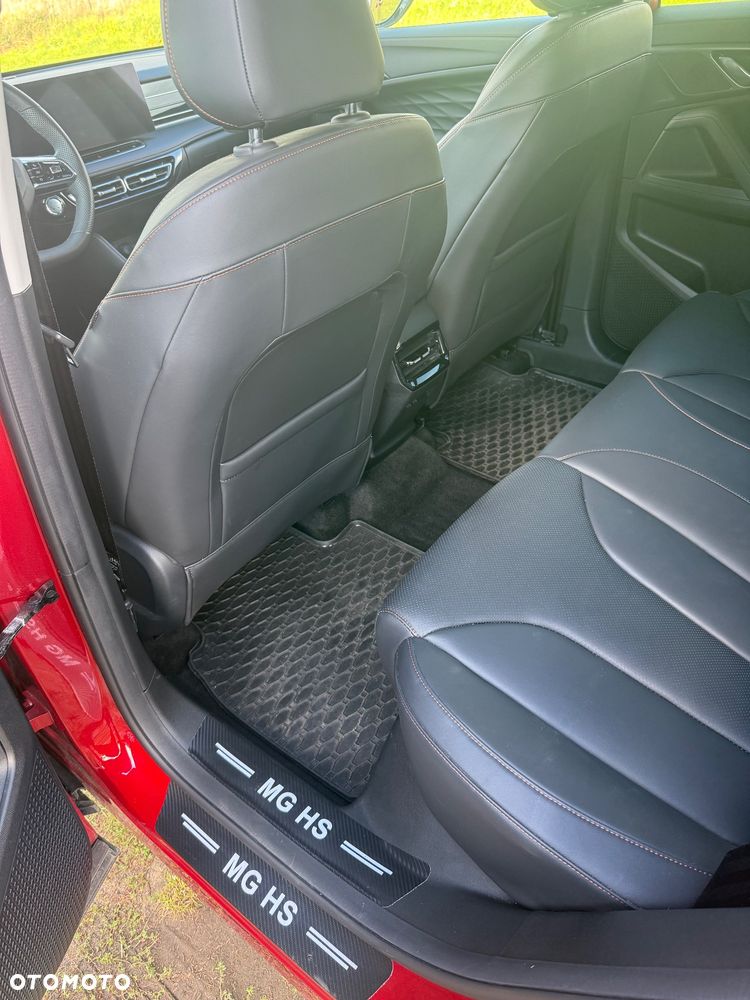 MG HS 1.5 T-GDI Exclusive - 16
