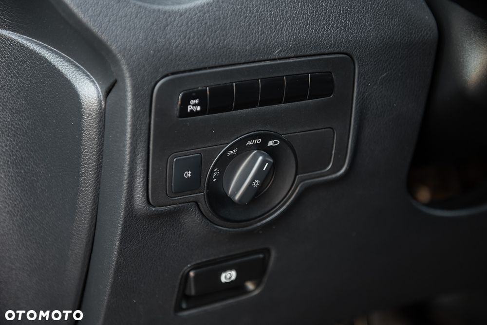 Mercedes-Benz Vito - 14