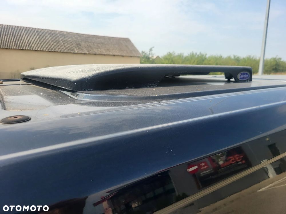 Ford Custom - 32