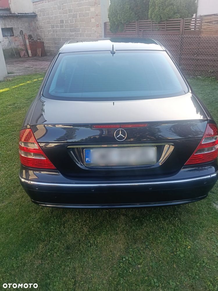 Mercedes-Benz Klasa E 320 4-Matic Avantgarde - 8