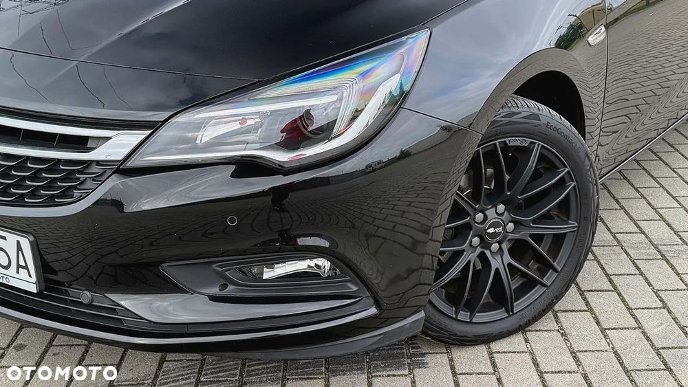 Opel Astra 1.4 Turbo Innovation - 28