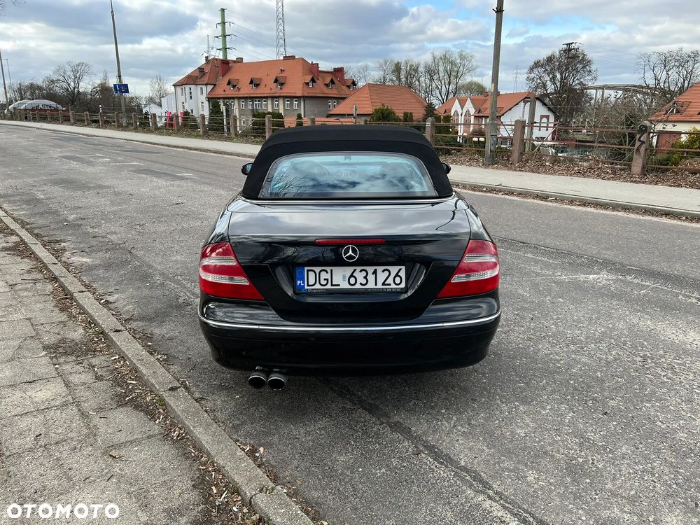 Mercedes-Benz CLK - 5