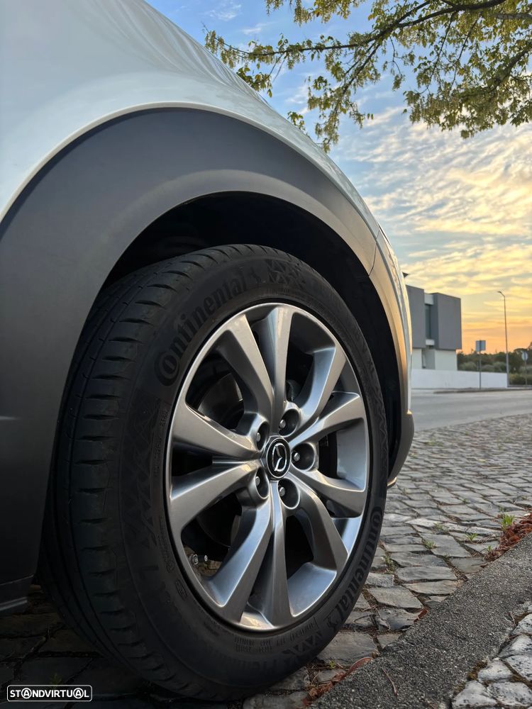 Mazda CX-30 2.0 Sky-G Evolve AT i-Active - 32