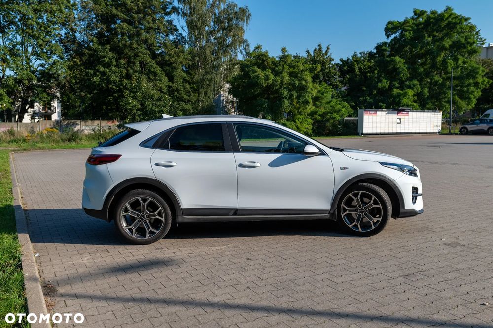 Kia XCeed 1.5 T-GDI M - 7