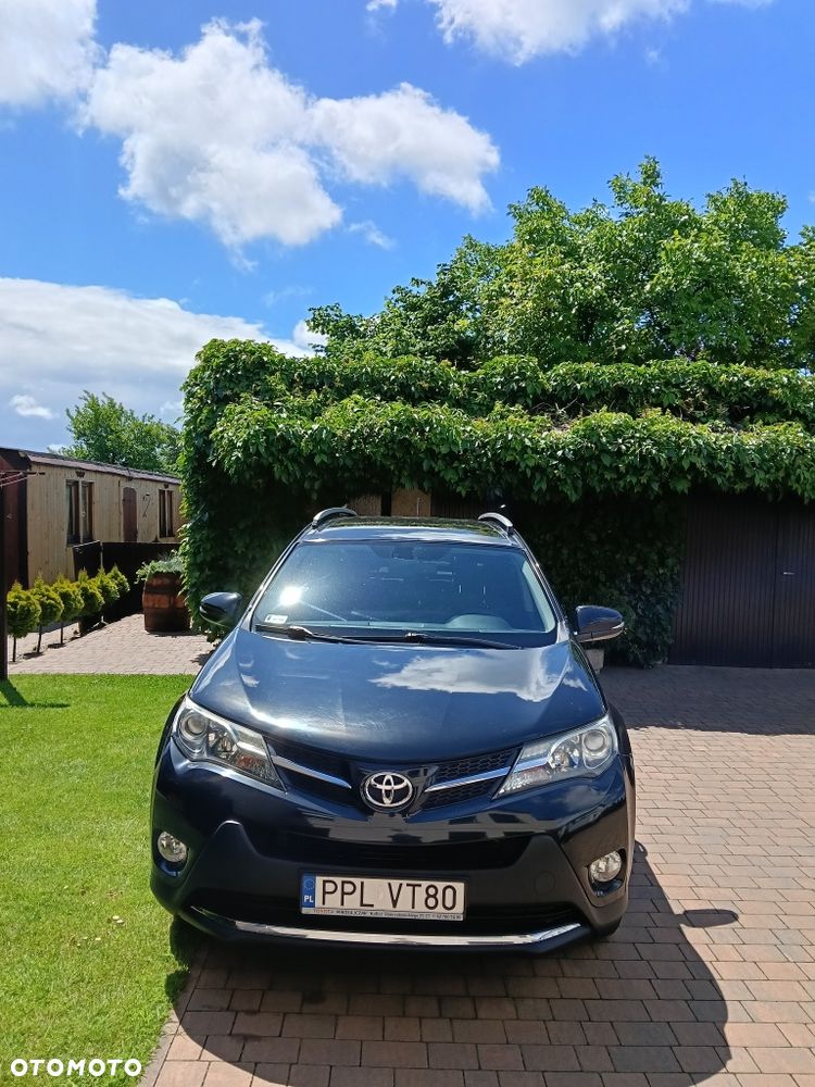 Toyota RAV4 - 8