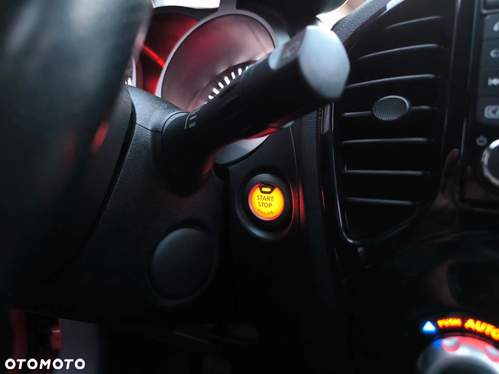 Nissan Juke 1.2 DIG-T Tekna Dark Sound - 25