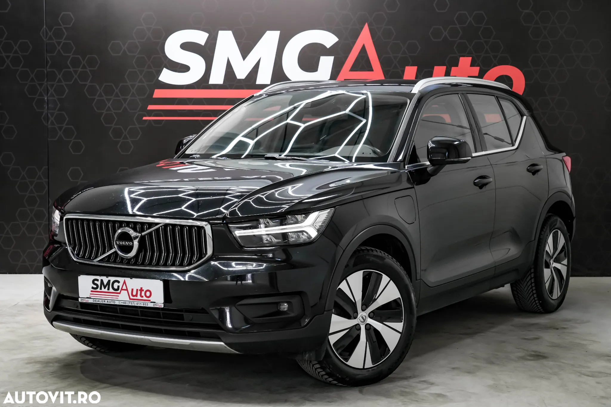 Volvo XC 40 Recharge T5 Twin Engine AT7 Inscription Expression - 2